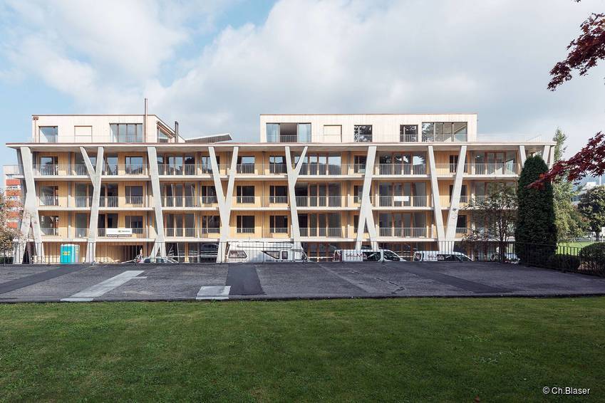 Une maison d'habitation entièrement en bois suisse